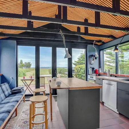 Lok Holiday home *